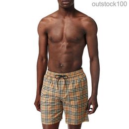 Fashionable Unisex Buurberlyes Brand Shorts Pant Beige Classic Plaid Casual Mens Shorts Senior Brand Casual Summer Designer Shorts