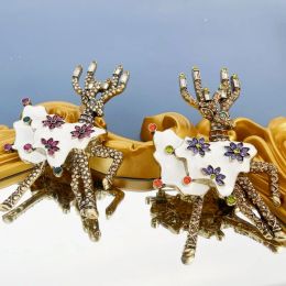 Jewellery Western vintage Jewellery Elk Brooch beautifully set with diamond corsage pin Christmas collection