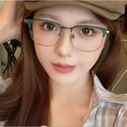 New Popular Eyebrow Line Half Frame Glasses with Myopia Degree Anti Blue Light Flat