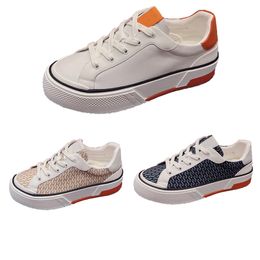 Weiße Turnschuhe für Männer Scarpe Uomo Spezeial Luxusschuhe Chaussure Luxe Designerschuh komfortable leichte Kleidung aus Büro Sneaker