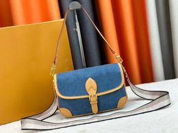 NEW Fashion Classic bag handbag Women Leather Handbags Womens crossbody VINTAGE Clutch Tote Shoulder Messenger bags #8886866668866