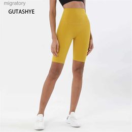 Women's Tracksuits Womens sports shorts tight fitting sportswear running pants cycling shorts fitness wear 24 documents yq240422