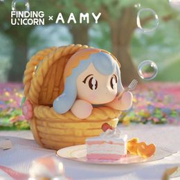 Blind box AAMY Picnic With Butterfly Series Blind Box Toys Kwaii Mystery Box Mistery Caixa Misteriosa Caja Action Figure Model Grils Gift Y240517