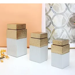 Storage Bottles Square Gold Plated Ceramic Jar Porcelain Ginger Tea Canister Desk Decoration Jewellery Box Cosmetic Containers
