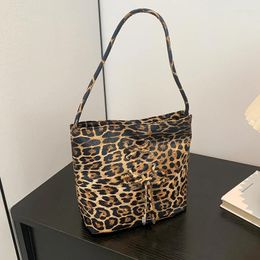Drawstring Vintage Women Handbag Leopard Pattern Leather Shoulder Bag Female Top Handle Tote Bucket Underarm Shopper Brand Bolsas
