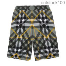 High End Buurberlyes Costumes for Women Men New Cross Plaid Mens Elastic Waist Casual Shorts Senior Brand Casual Summer Designer Shorts