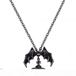 Queen Mother Demon Evil Titanium Black Wings Diamond Saturn Necklace Super Cool Punk Bat291c