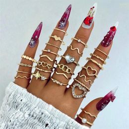 Cluster Rings 2024 Fashion Simple Wave Joint Set For Women Crystal Heart Shape Gold Colour Ring Female Party Jewellery