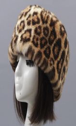 Berets HT3451 Women Winter Hat Leopard Faux Fur Ladies Thick Warm Skullies Beanies Female Bomber Flat Top Russian8821072