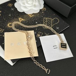 Luxury gold-plated necklace brand designer designs high-quality necklaces for charismatic girls high-quality pendants exquisite necklaces with box