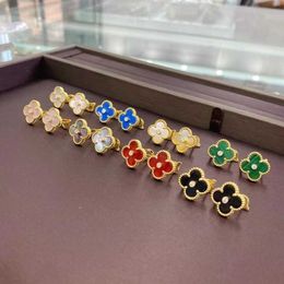 디자이너 브랜드 van Gold High 버전 Clover Ear Beat Studs Mijin 전기 도금 장미 보석