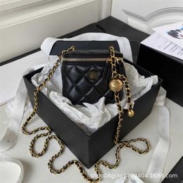 Tote bag high definition Small Fragrant Wind Super Mini Waste Makeup Small Box Small Golden Ball Square Fat Man One Crossbody Diamond Grid Chain