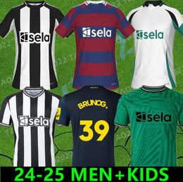 23 24 25 TONALI New castle soccer jerseys NUFC Kids Kit 2024 2025 BRUNO G. WILSON SAINT MAXIMIN ISAK UnITeDS Football Shirt Goalkeeper Set Fan Player Version