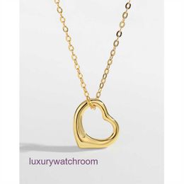 Luxus Tiffenny Designer Marke Anhänger Halsketten Arlo koreanische Version S925 Sterling Silber Mode Minimalist Höhlung Love Heartshaped Female Halskette