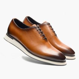 Luxury Handmade Real Leather Casual Oxford Men Dress Shoes WholeCut Plain Toe Soft Laceup Flat Sneakers Black Brown 240417