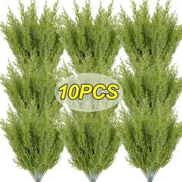 Decorative Flowers 1/10PCS Artificial Plants Christmas Pine Needle Branches Home Scrapbooking Year Garland Wreath Decor Fake Plant