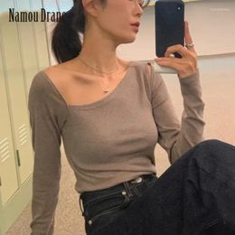 Women's T Shirts South Korea 2024 Spring And Autumn Niche Design Slim Temperament Sexy Oblique Shoulder Leggings Long-sleeved T-shirt Women