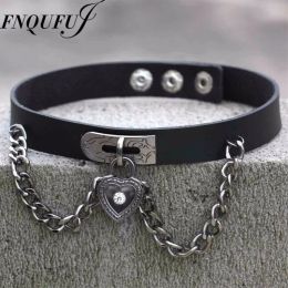 Necklaces PU leather choker heart accessories 2017 Cool vintage necklace women Handmade Choker Necklace Goth Jewellery Gift