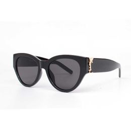 Designer Sunglasses 94 New Cat Eye Sunglasses Fashion Glasses Mens and Womens Small Frame Sunglasses