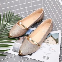 Womens Shoes Fashion Casual Summer Elegant Pearl Low Heel Shoes for Women Classic luxury Pumps Ladies Office Slip On Shoes 240422