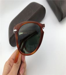 2020 New Fashion tenperament Women Vintage Retro Ladies Sunglass Top Quality Folding Eyewear Women Luxury Designer Sunglasses 7148601330