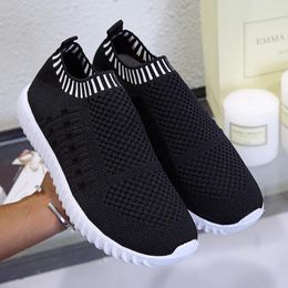 Casual Shoes Breathable Mesh Sneakers Women 2024 Summer Slip On Soft Bottom Running Woman Plus Size 43 Elastic Knit Flats