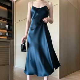 Urban Sexy Dresses Women Evening Dress V Neck Solid Colour Spaghetti Strap Backless Dress-up Sleeveless Satin Wedding Party Midi Dress Lady ClothingL2404