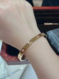 Luxury Designer Bracelets Online shop 18K Rose Gold Wide Narrow Edition Diamond Inlaid LOVE Mens and Womens Diamond Free Bracelet Couple Fashion Couple Internet Ce