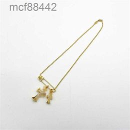 Gilt Style Pin Necklace Womens Clavicle Chain Make Old Vintage with Diamond Pendant 6R9P