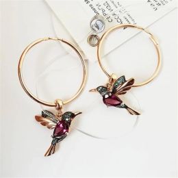 Earrings Exquisite Birdshaped Hummingbird Hoop Pendant Crystal Pendant Earrings Tassel Bird Earrings for Women's Wedding Jewellery