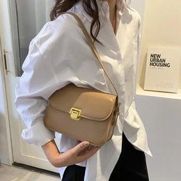 Shoulder Bags Fashionable And Crossbody With Hasp Closure Handbags For Women 2024 Designer Luxury Bag