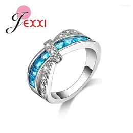 Cluster Rings Top Quality Arrival Romantic Femme Engagement Ring 925 Sterling Silver Needle Wedding Blue Cubic Zircon For Women