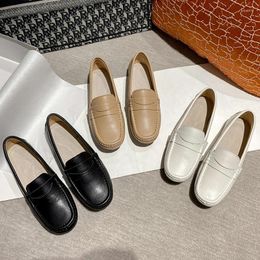 Casual Shoes Solid Full Grain Leather Flats Woman Cowhide Moccasins Round Toe Slip On Ladies Daily Office Loafers Rubber Sneakers Mujer