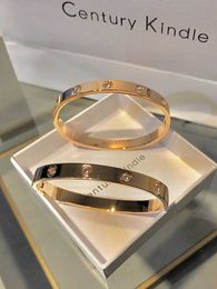 Luxury Designer Bracelets Online shop Full Sky Star Rose Gold Bracelet for Female Couples with High Grade Design as a Gift for Girlfriend and Best Friend
