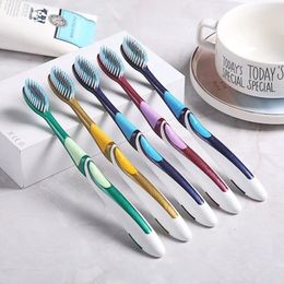 Medium Bristle Tactile Adult Toothbrush with 4Pieces of High Quality To Remove Stains Cleaning Strength Does Not Hurt The Gums
