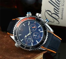 U1 Top AAA Watch Men Luxury Planet Planet Limited Quartz Sea Master 3A Orologi di qualità Orologi a 5 pin Secondo Ocean Diver 600m Orrati da polso a calendario multifunzionale