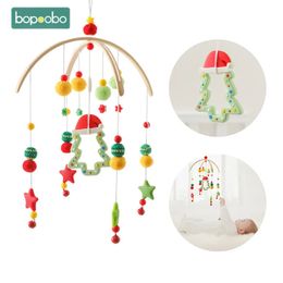 born Crib Bed Bell Cartoon Christmas Style Toy Baby Rattle 0-12Months Musical Mobile Toddler Carousel For Kid Gift 240418