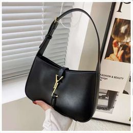 Designer Bags Shoulder Luxury Bag Handbags Womens Solid Colour y s -shaped Tote Black Calfskin Classics Diagonal Crocodile Skin Stylish Envelope Freeshipping