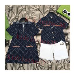 Kleidungssets 2023 Luxusdesigner Kinder Girl Boy Sommer Infantis Baby Chlidren Sport Anzüge kurzärmelige Kapuzen-Gruppen-Shirt Shorts Sui Otdda