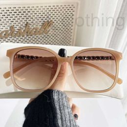 Sunglasses designer New Xiaoxiangfeng sunglasses for women with a high-end feel. Instagram popular sunscreen large square and round face make you look slimmer DFDO