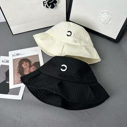 Wide Brim Hats Designer Fashion Bucket Hat Women Baseball Caps Wholesale Beanie Casquettes Black White Fisherman Buckets For Summer