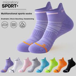 Men's Socks Male and female professional marathon running socks optical towels astronomical socks basketball socks quick drying sports socks 2023 yq240423