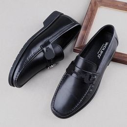 Dress Shoes Men's Business Black Breathable Round-toed Soft-soled Abrasion Resistant Leather Horse Street Buckle Tsutsu Casual C