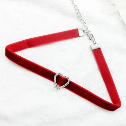 Necklaces Red Velvet Choker Necklaces for Women Neck Accessories 2024 Heart Crystal Chockers Wedding Party Jewellery on The Neck Collar