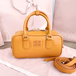 Top handle Miui Luxury Bowling Designe bag Arcadie satchel Womens mens handbag travel crossbody Shoulder tote bag miumiubag fashion Clutch Leather baguette bags