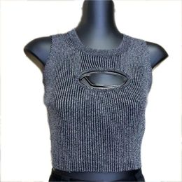 Fashion Luxury Women T Tank Cropped Shirt Sexy Lady Tops Chest Knitted Knit Tanks Girl Fashion Sleeveless Singlet INS Fashion Yong Holl Rdbw