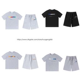 2024 Trapstar Mens Shorts and T Shirt Set Tracksuits Couples Towel Embroidery Letter Womens Crew Neck Trap Star Sweatshirt Suits