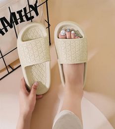 Designer Slippers Women Summer Outdoor Slides Sandals Size 36-41 Colour 107