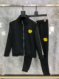 Designer Luxury Men's sweatpants set Basketball Men's and Women's street sweatshirts Sports brand Alphabet Clothing Thick hoodie Size M-3XL-W94