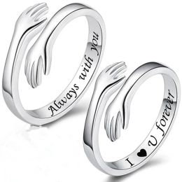 Bands Hands Hug Adjustable Engraved Letter Rings for Women Wedding Engagement Couple Ring Anniversary Mother Day Gift Designer Jewelry